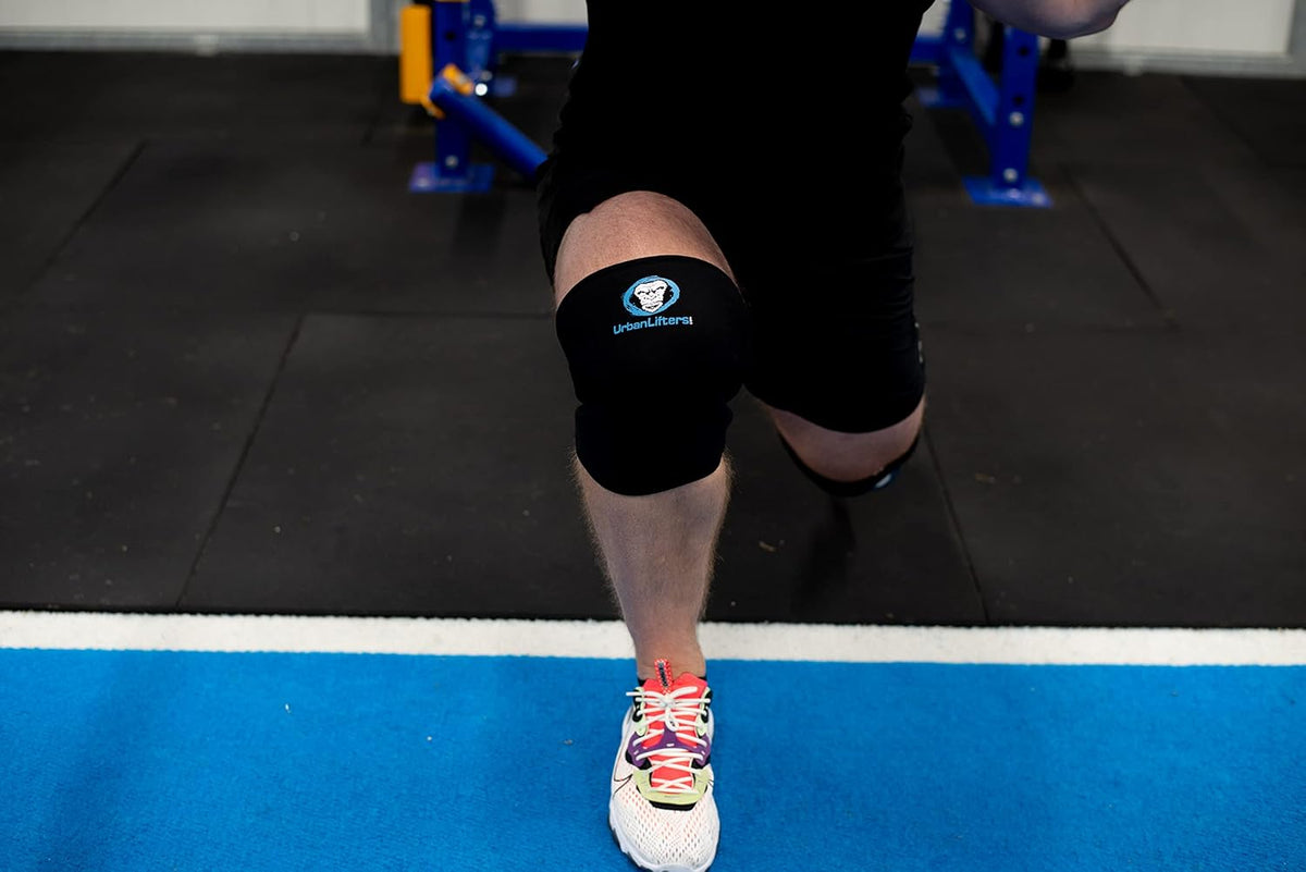 Knee Sleeves (5Mm / 7Mm) Pair. Excellent Support, Warmth, Compression and Performance Enhancement for Squats, Wod'S, Crossfit, Weightlifting, Powerlifting & Gym Goers. Suitable for Men & Woman (Black, Small)
